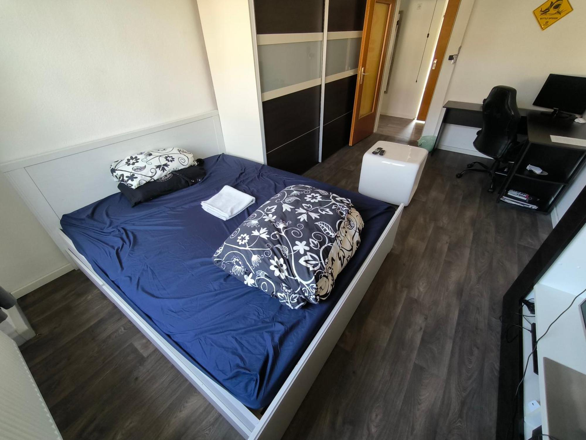Hotel Nearwoehrderseaandstation à Nuremberg Extérieur photo