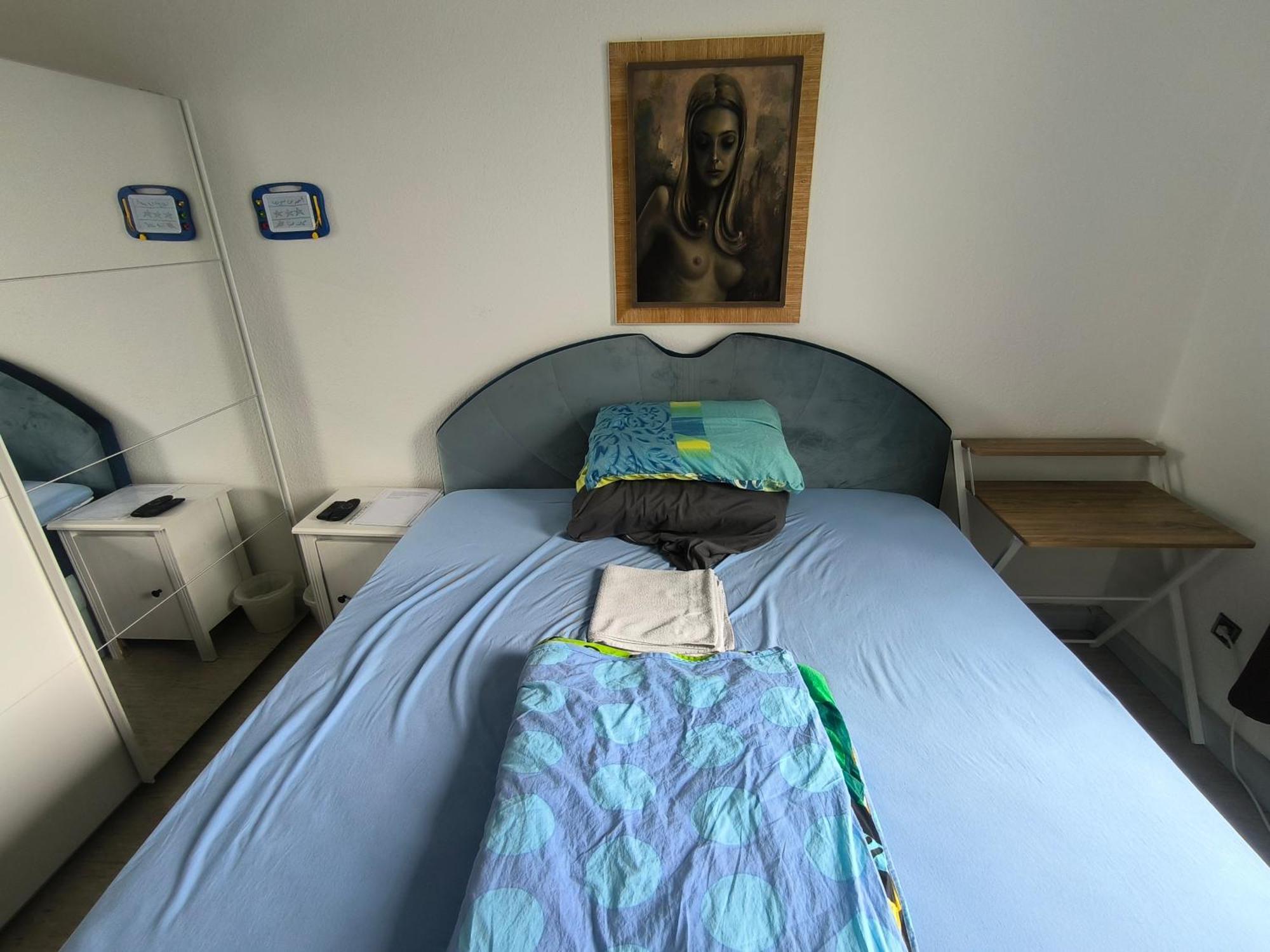 Hotel Nearwoehrderseaandstation à Nuremberg Extérieur photo